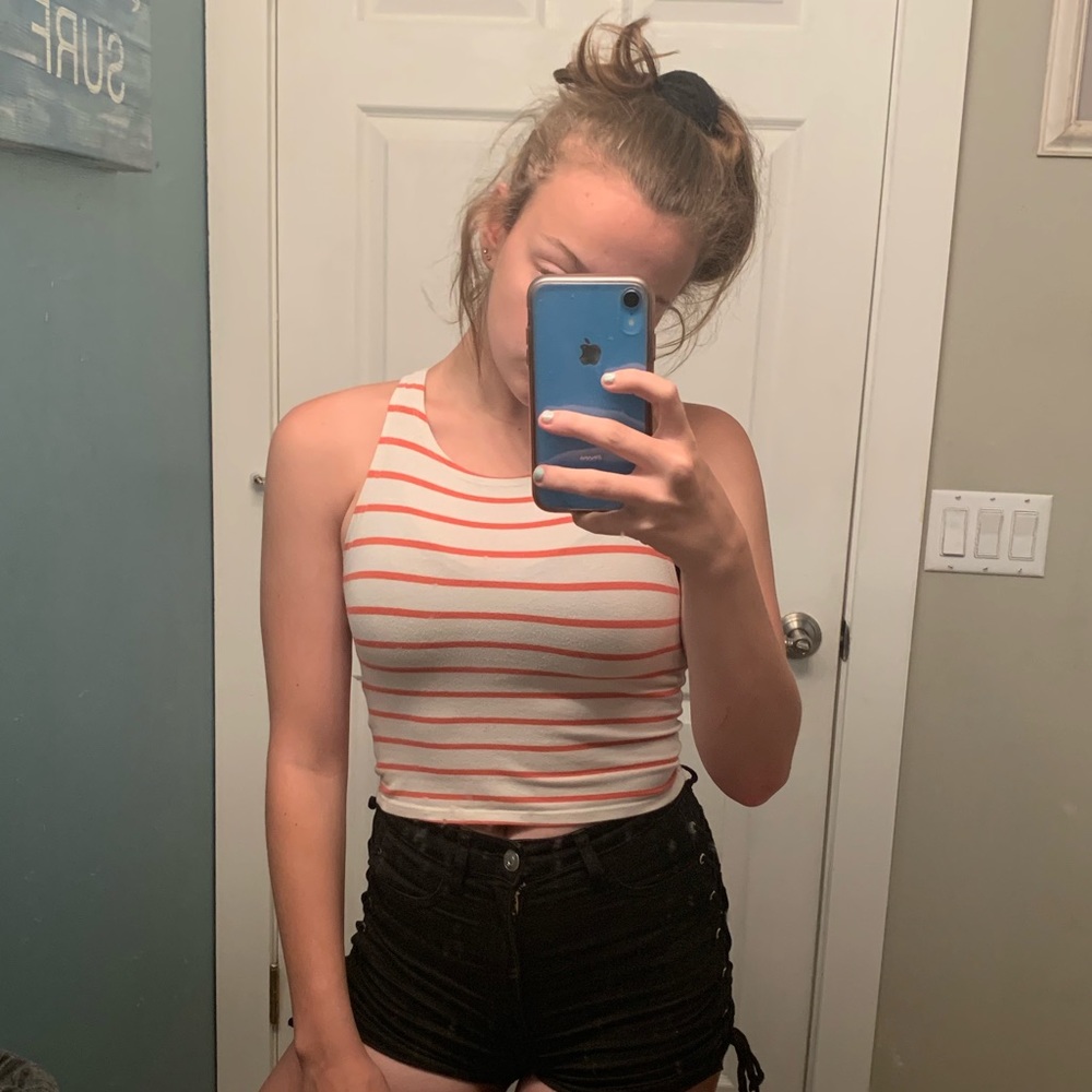 cropped forever 21 tank top
